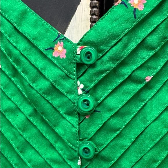 ACT I tulip play suit MINT CONDITION - Picture 3 of 8